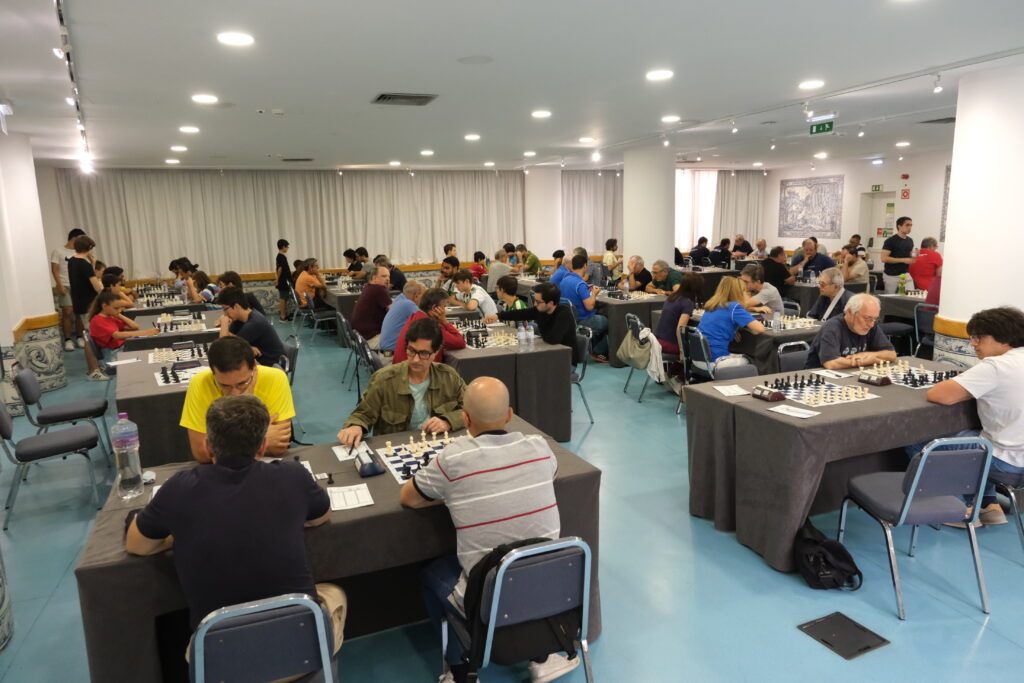 Hotel Zurique palco da 4ª ronda da Taça da AXL e de mais um torneio escolar  – Associação de Xadrez de Lisboa