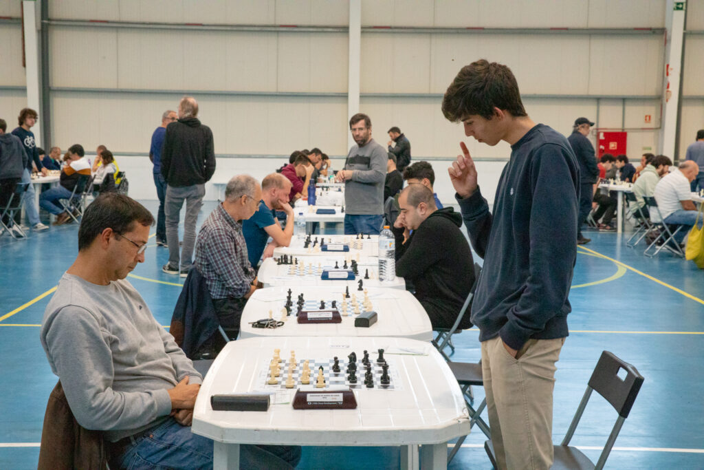 Hotel Zurique palco da 4ª ronda da Taça da AXL e de mais um torneio escolar  – Associação de Xadrez de Lisboa